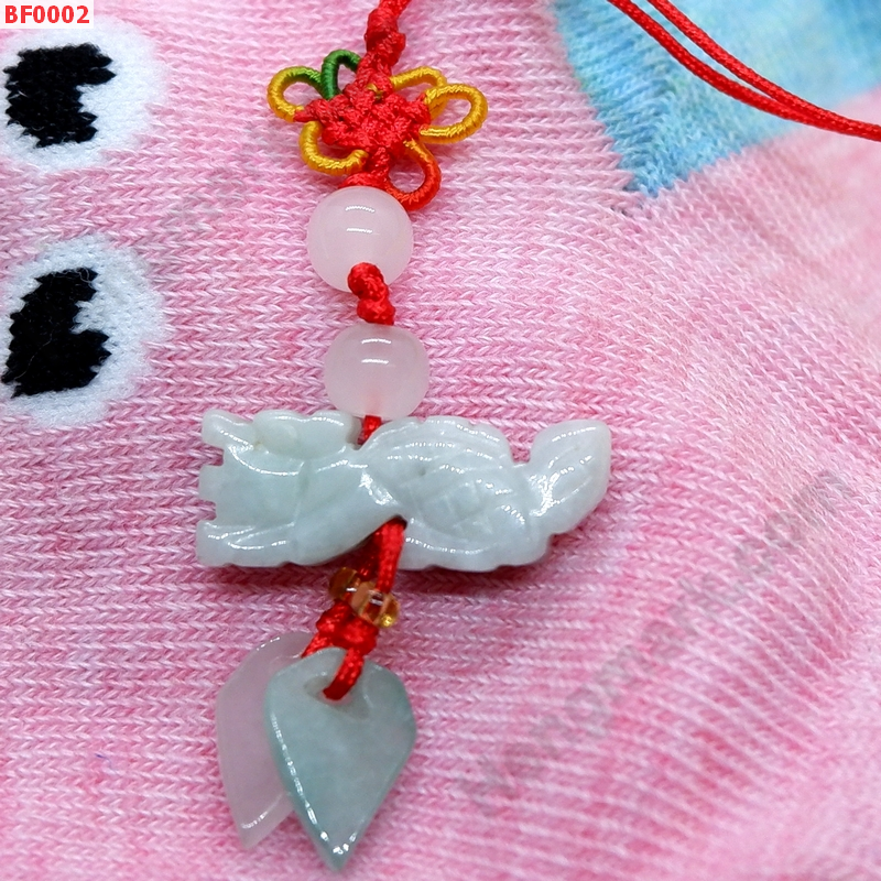 BF0002 มังกรหยกแขวนมือถือ ราคา 99 บาท http://ww2.hengmark.com/view_product/BF0002.htm