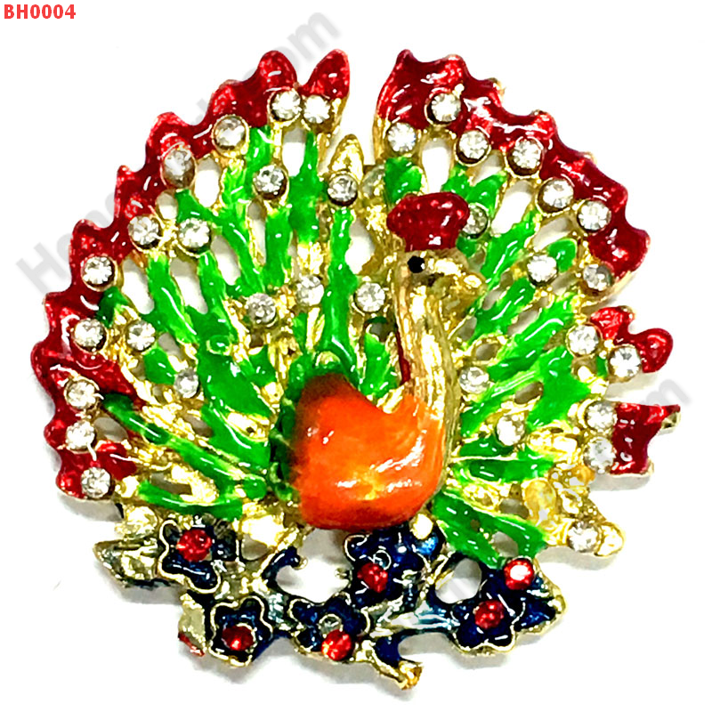 BH0004 นกยูงฝังคริสตัล แม่เหล็กติดตู้เย็น ราคา 199 บาท http://ww2.hengmark.com/view_product/BH0004.htm