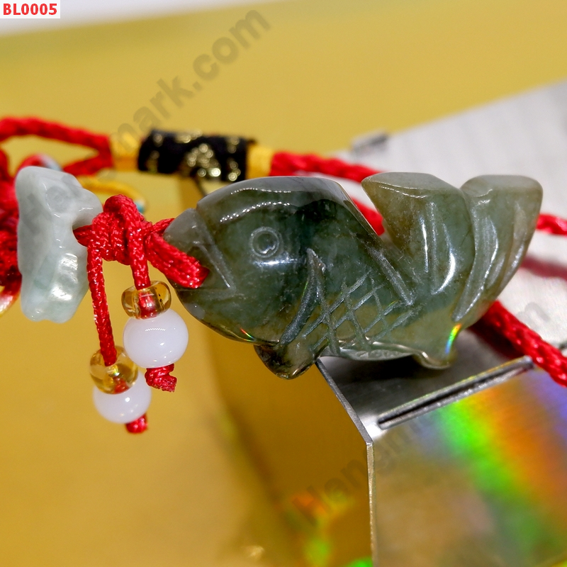 BL0005 ปลาหยกแขวนกระเป๋า ราคา 199 บาท http://ww2.hengmark.com/view_product/BL0005.htm