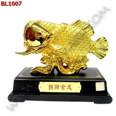 BL1007 ปลาอโรวาน่า หรือปลามังกรคาบเหรียญ ราคา 4500 บาท http://ww2.hengmark.com/view_product/BL1007.htm