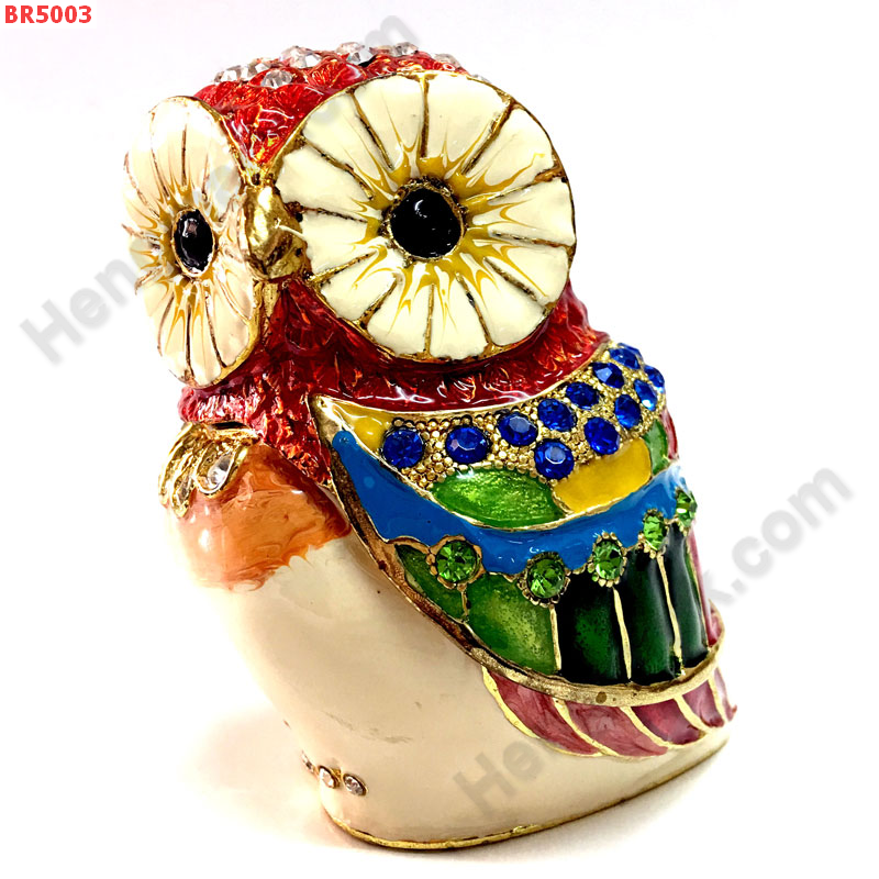 BR5003 นกฮูกใหญ่ลงยาประดับคริสตัล ราคา 1300 บาท http://ww2.hengmark.com/view_product/BR5003.htm