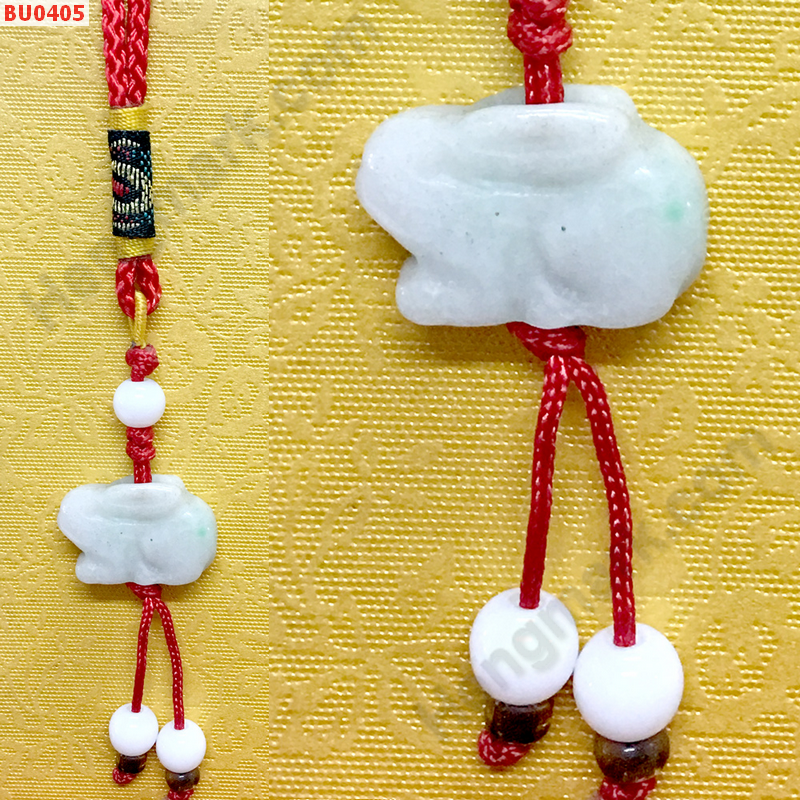 BU0405  กระต่ายหยกขาว แขวนกระเป๋า ราคา 199 บาท http://ww2.hengmark.com/view_product/BU0405.htm
