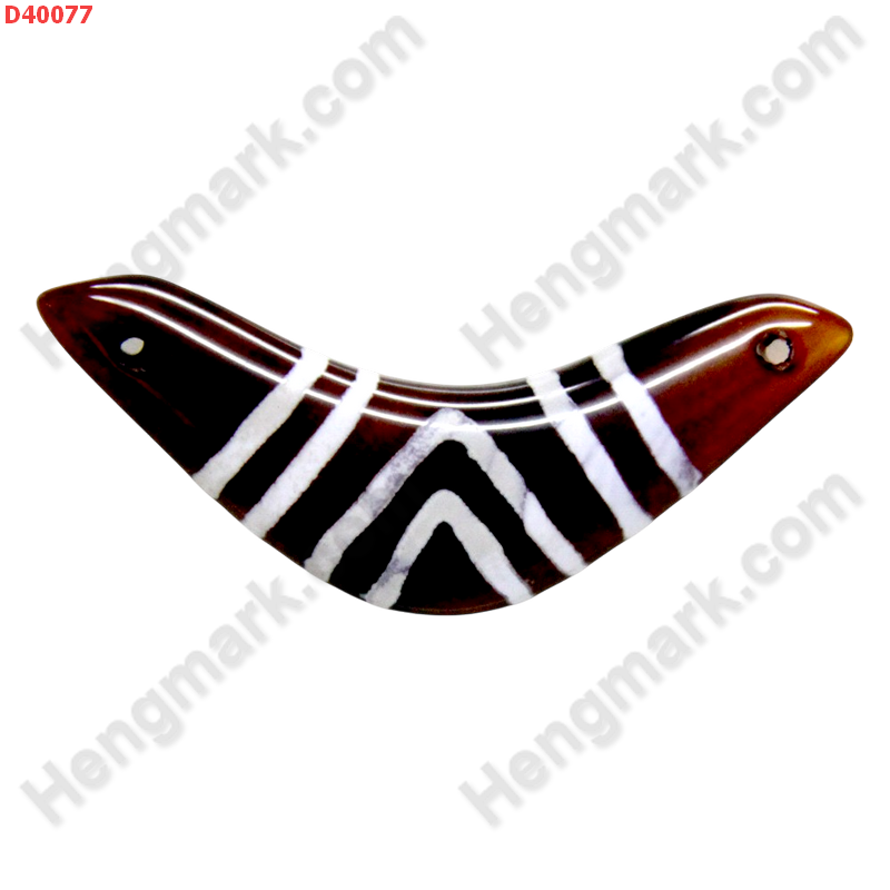 D40077 หิน DZI รูปบูมเมอแรง ลายภูเขา ราคา 400 บาท http://ww2.hengmark.com/view_product/D40077.htm