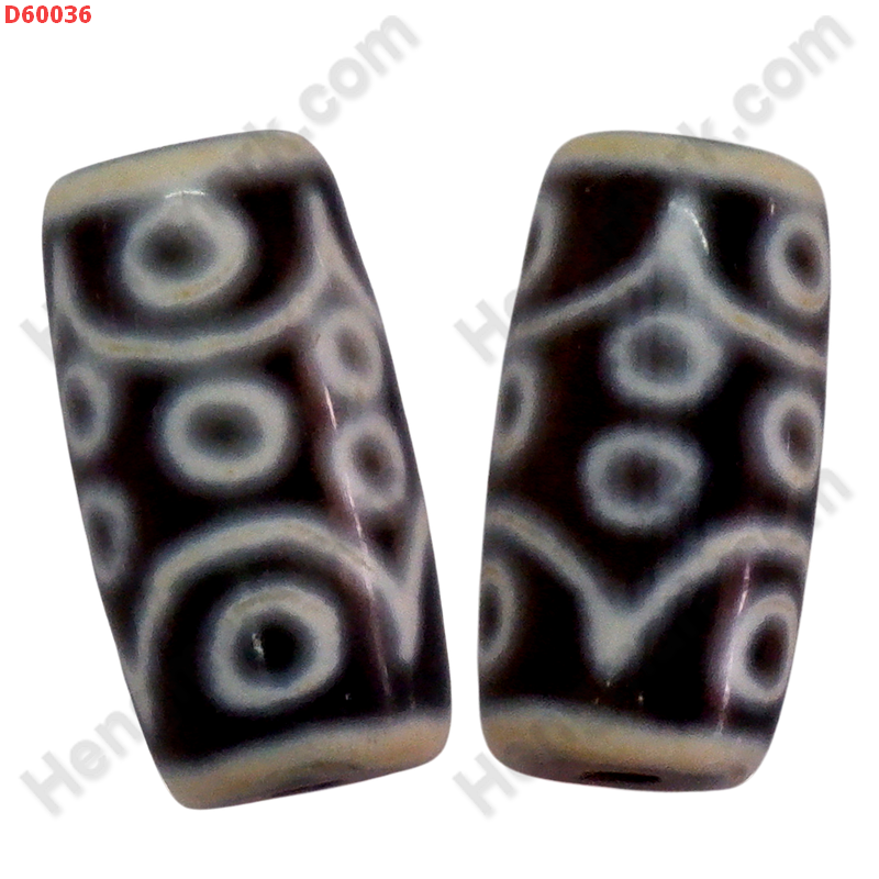 D60036 หินDZI ลาย 15 ตา ราคา 600 บาท http://ww2.hengmark.com/view_product/D60036.htm
