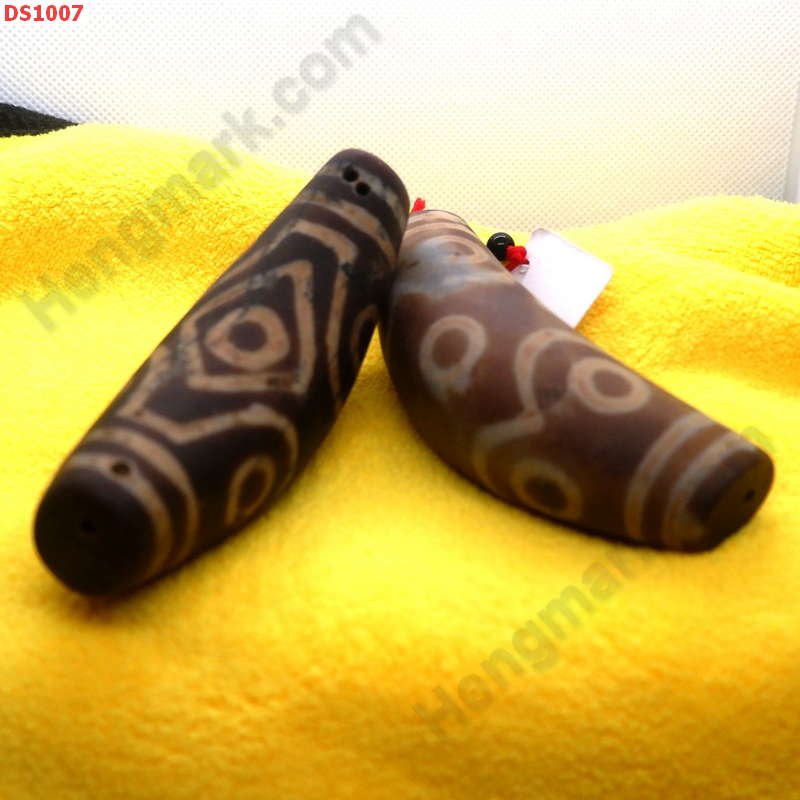 DS1007 หินDZI ลาย 9 ตา ตามังกร ราคา 1000 บาท http://ww2.hengmark.com/view_product/DS1007.htm