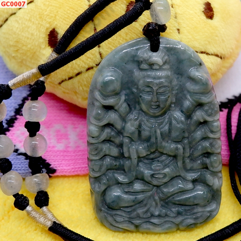 GC0007 สร้อยคอ เจ้าแม่กวนอิมพันมือหยก ราคา 399 บาท http://ww2.hengmark.com/view_product/GC0007.htm