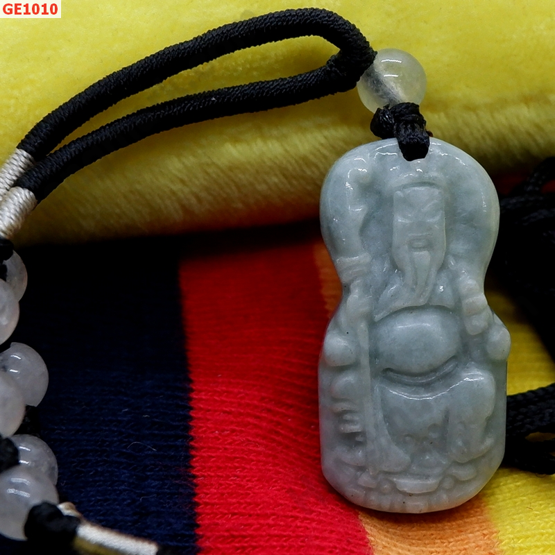 GE1010  เทพกวนอูหยกเขียว พร้อมสร้อยเชือก ราคา 179 บาท http://ww2.hengmark.com/view_product/GE1010.htm