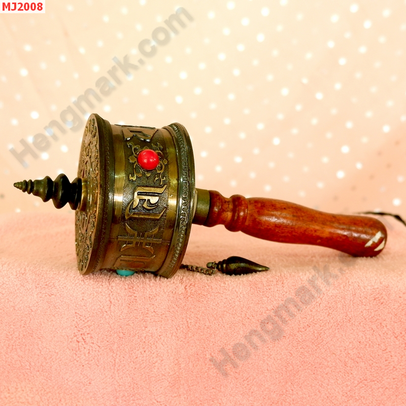 MJ2008 ลูกหมุนแกะลายสัญลักษณ์มงคล 8 อย่าง ราคา 1200 บาท http://ww2.hengmark.com/view_product/MJ2008.htm