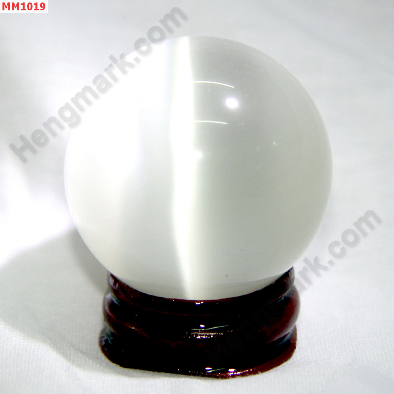 MM1019 ลูกแก้วตาแมว สีขาว (40mm) ราคา 150 บาท http://ww2.hengmark.com/view_product/MM1019.htm