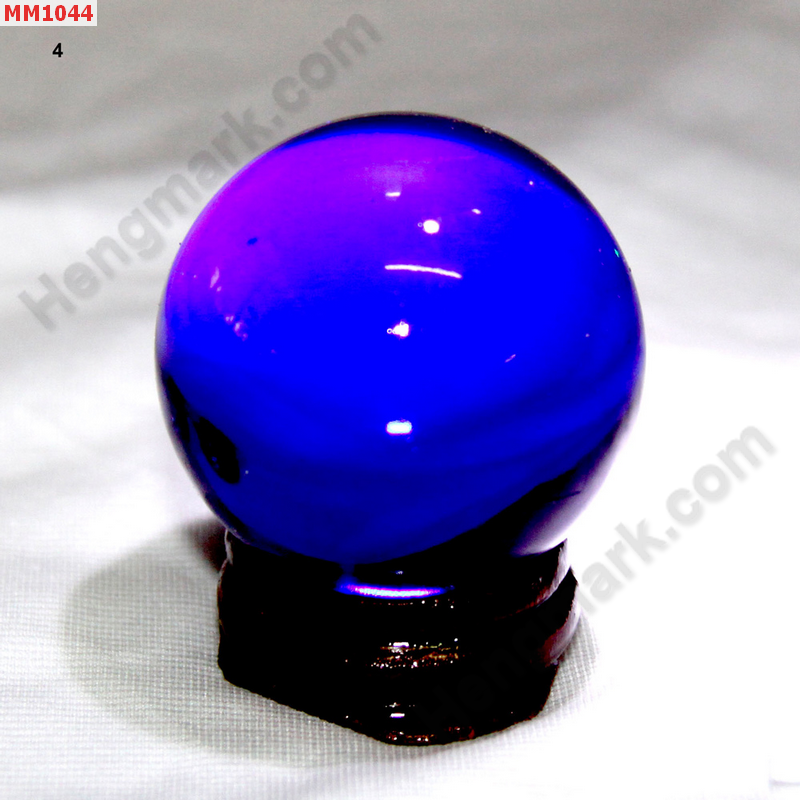 MM1044 ลูกแก้วใส สีน้ำเงิน (40mm) ราคา 150 บาท http://ww2.hengmark.com/view_product/MM1044.htm