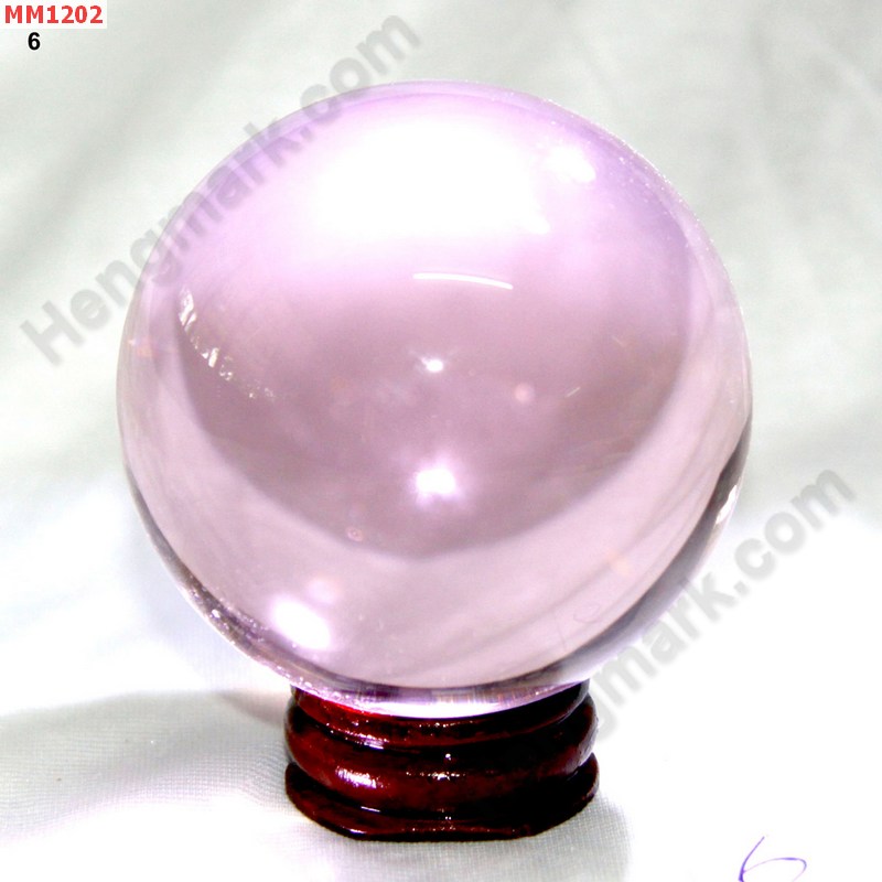 MM1202 ลูกแก้วใสสีชมพู พร้อมขาตั้ง (60mm)(W) ราคา 500 บาท http://ww2.hengmark.com/view_product/MM1202.htm