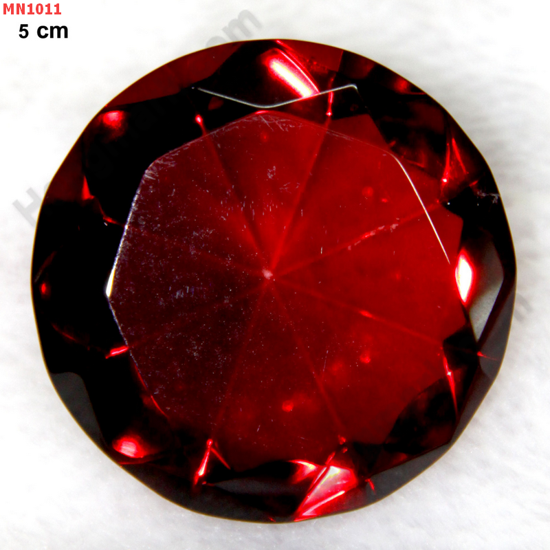 MN1011 โคตรเพชรเสริมฮวงจุ้ย สีแดง ราคา 150 บาท http://ww2.hengmark.com/view_product/MN1011.htm