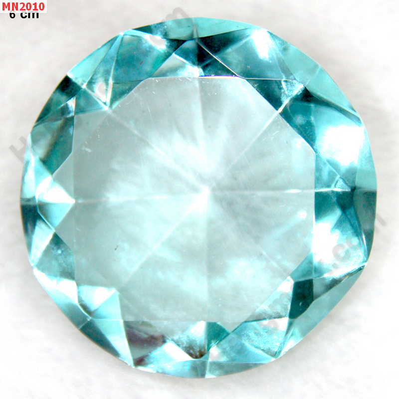 MN2010 โคตรเพชรเสริมฮวงจุ้ย สีเขียวน้ำทะเล ราคา 200 บาท http://ww2.hengmark.com/view_product/MN2010.htm