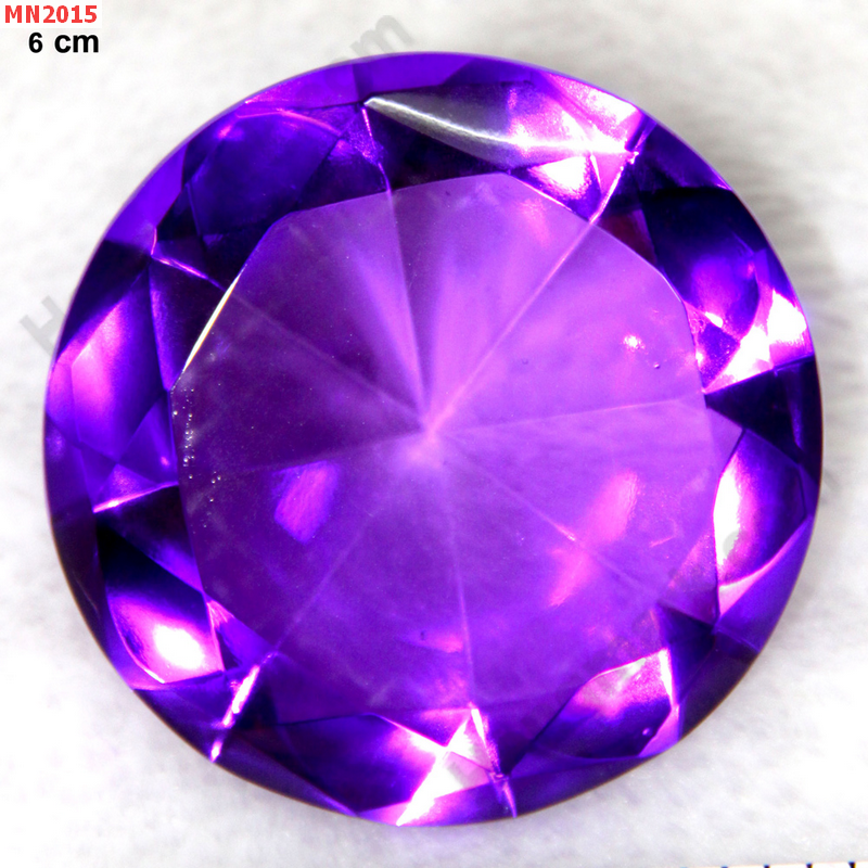 MN2015 โคตรเพชรเสริมฮวงจุ้ย สีม่วง ราคา 200 บาท http://ww2.hengmark.com/view_product/MN2015.htm