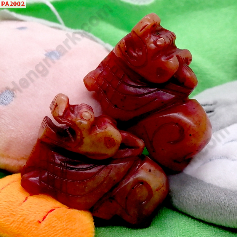 PA2002 ปี่เซียะคู่ตั้งโต๊ะ หินสีแดง ราคา 499 บาท http://ww2.hengmark.com/view_product/PA2002.htm