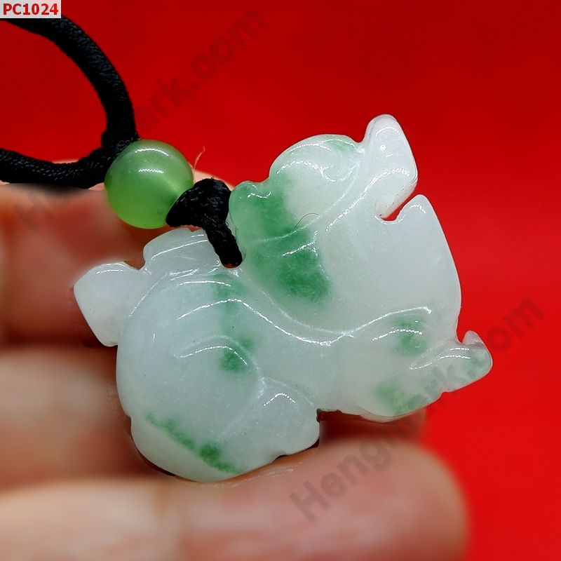 PC1024 สร้อยคอปี่เซียะหินขาว-เขียว ราคา 199 บาท http://ww2.hengmark.com/view_product/PC1024.htm