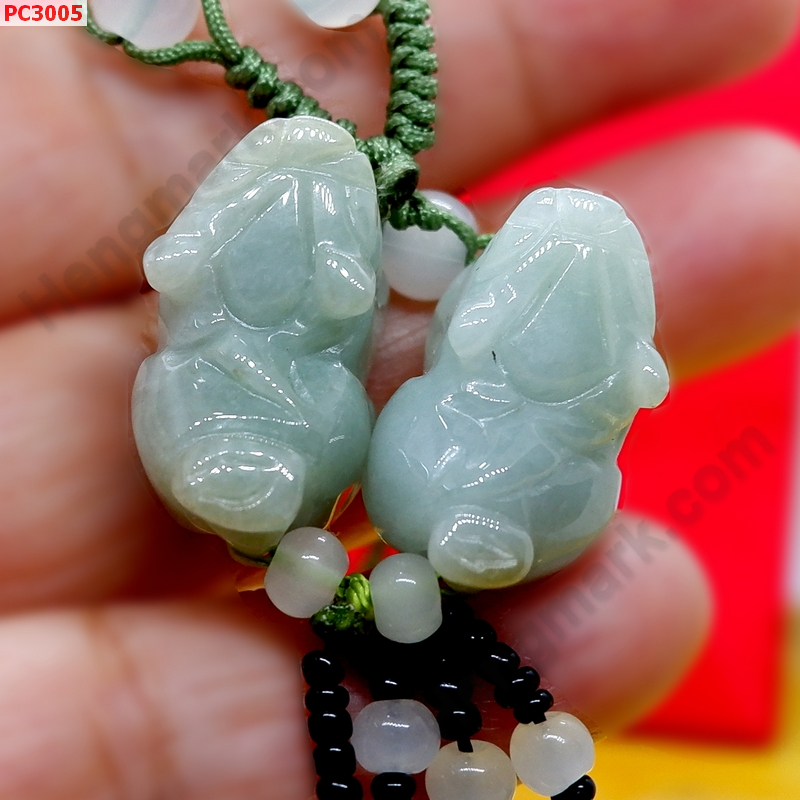 PC3005 สร้อยคอปี่เซียะหยกคู่ ราคา 299 บาท http://ww2.hengmark.com/view_product/PC3005.htm