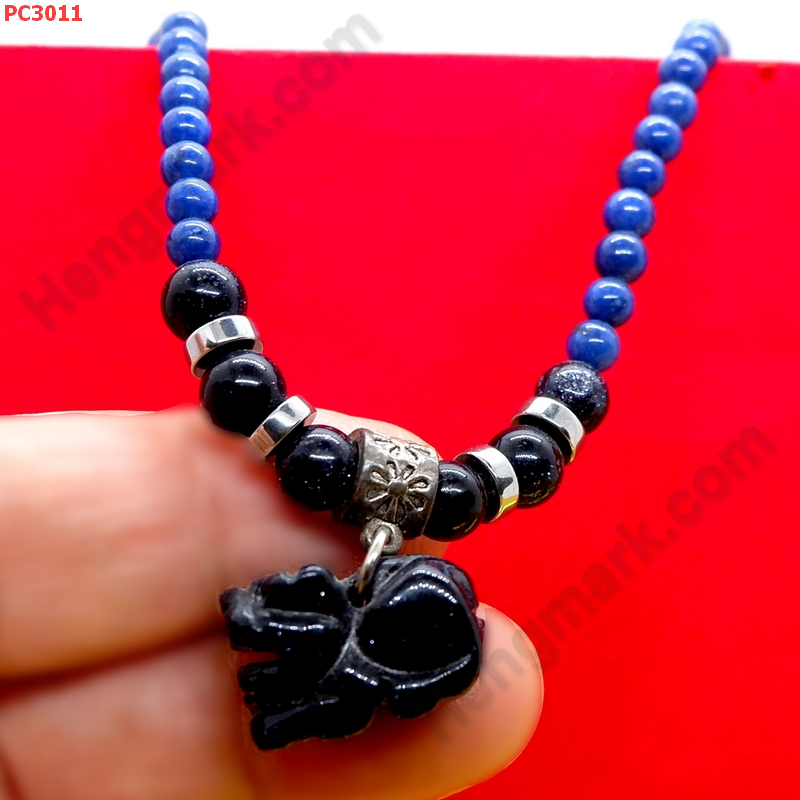 PC3011 สร้อยคอหินโซดาไล้ท์ จี้ปี่เซียะทรายเงิน ราคา 399 บาท http://ww2.hengmark.com/view_product/PC3011.htm