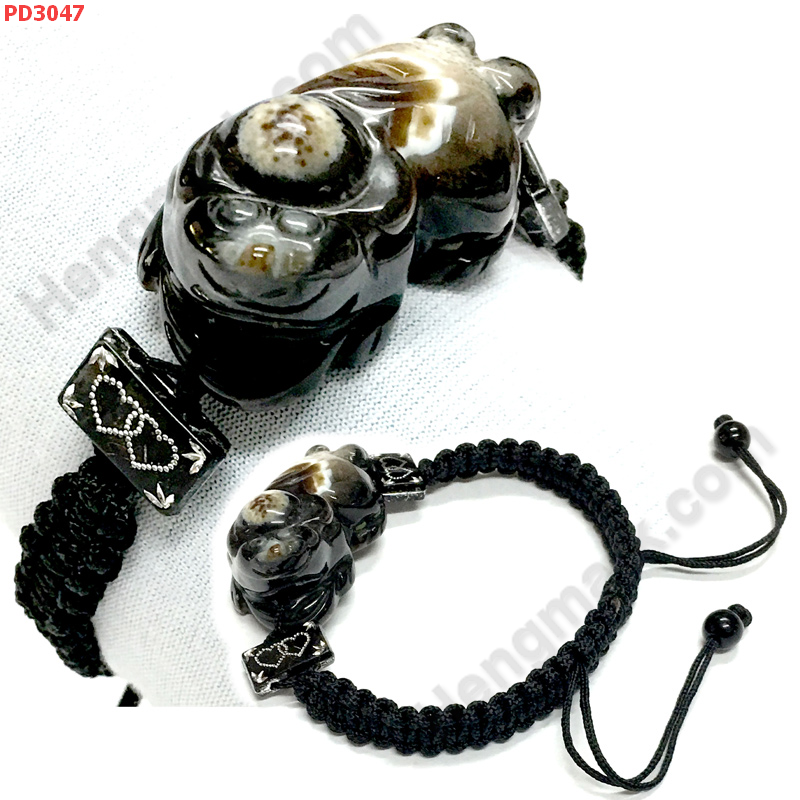 PD3047 สร้อยข้อมือปี่เซียะหินอะเกตดำเชือกถัก ราคา 349 บาท http://ww2.hengmark.com/view_product/PD3047.htm