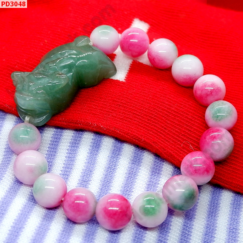 PD3048 สร้อยข้อมือปี่เซียะหยกเขียว+หินฮกลกซิ่ว ราคา 399 บาท http://ww2.hengmark.com/view_product/PD3048.htm