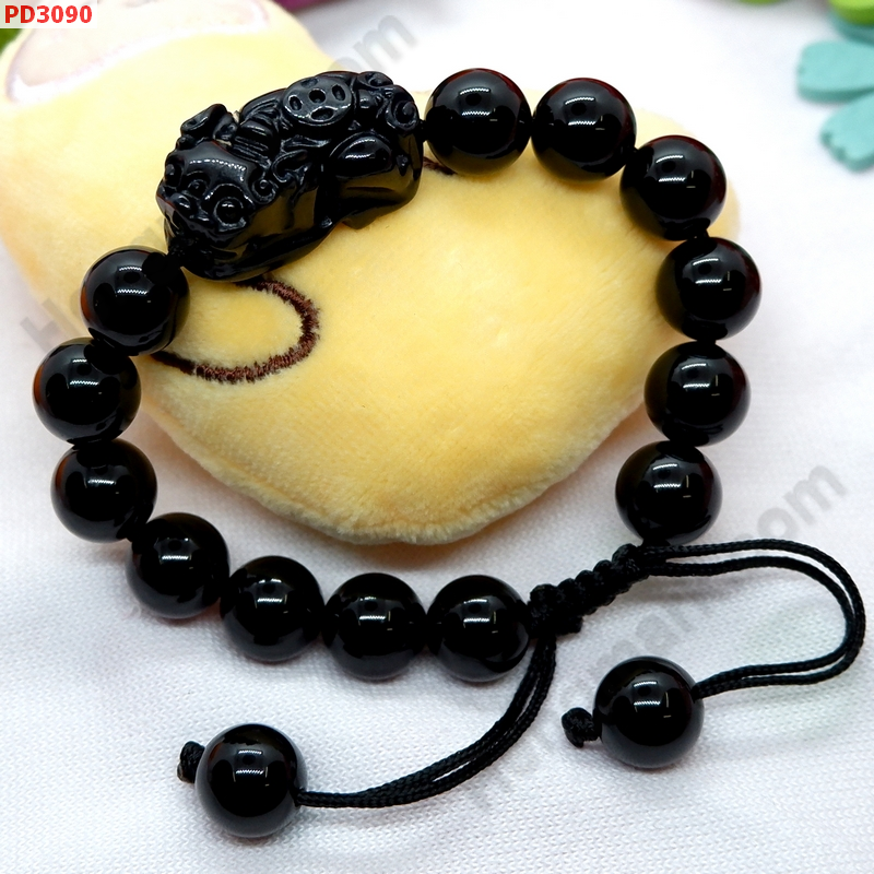 PD3090 สร้อยข้อมือปี่เซียะหินสีดำสร้อยเชือก ราคา 399 บาท http://ww2.hengmark.com/view_product/PD3090.htm