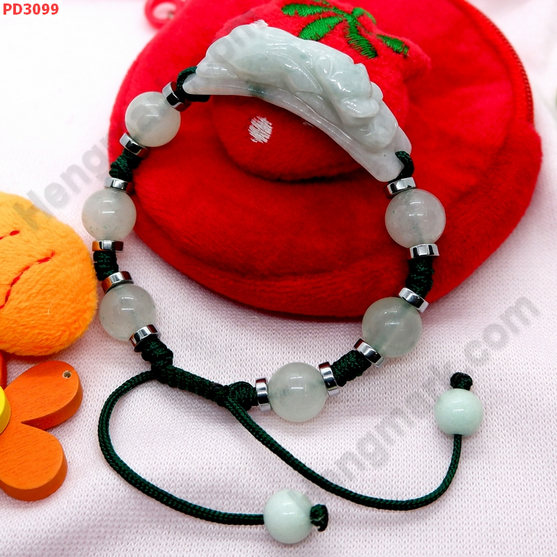 PD3099 สร้อยข้อมือปี่เซียะหยกขาวอมเขียว ราคา 399 บาท http://ww2.hengmark.com/view_product/PD3099.htm