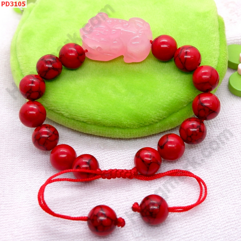 PD3105 สร้อยข้อมือปี่เซียะหินสีชมพูเข้ม+หินสีแดง ราคา 399 บาท http://ww2.hengmark.com/view_product/PD3105.htm