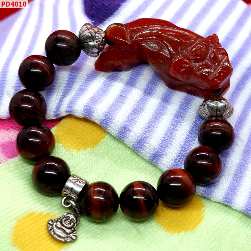 PD4010 สร้อยข้อมือปี่เซียะหินสีแดง ราคา 449 บาท http://ww2.hengmark.com/view_product/PD4010.htm