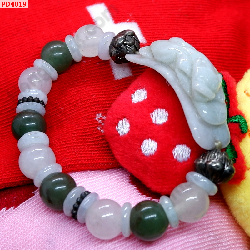 PD4019 สร้อยข้อมือปี่เซียะหยก ราคา 499 บาท http://ww2.hengmark.com/view_product/PD4019.htm
