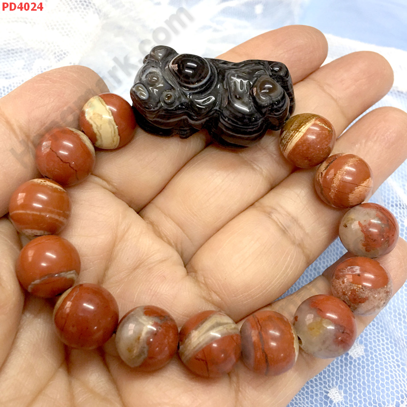 PD4024 สร้อยข้อมือปี่เซียะอะเกตดำ หินเรดแจ๊สเปอร์ ราคา 499 บาท http://ww2.hengmark.com/view_product/PD4024.htm