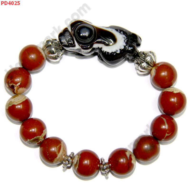 PD4025 สร้อยข้อมือปี่เซียะอะเกตดำ หินเรดแจ๊สเปอร์ ราคา 479 บาท http://ww2.hengmark.com/view_product/PD4025.htm