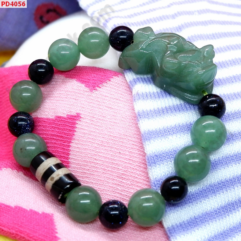 PD4056 สร้อยข้อมือปี่เซียะหยกเขียว ราคา 449 บาท http://ww2.hengmark.com/view_product/PD4056.htm