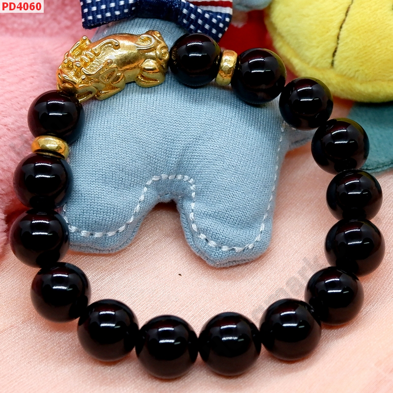 PD4060 สร้อยข้อมือปี่เซียะทอง+หินอะเกตดำ ราคา 499 บาท http://ww2.hengmark.com/view_product/PD4060.htm