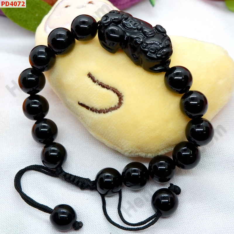 PD4072 สร้อยข้อมือปี่เซียะหินสีดำสร้อยเชือก ราคา 489 บาท http://ww2.hengmark.com/view_product/PD4072.htm