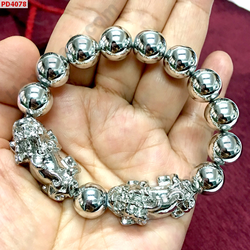 PD4078 สร้อยข้อมือปี่เซียะโลหะเงินคู่ ราคา 439 บาท http://ww2.hengmark.com/view_product/PD4078.htm