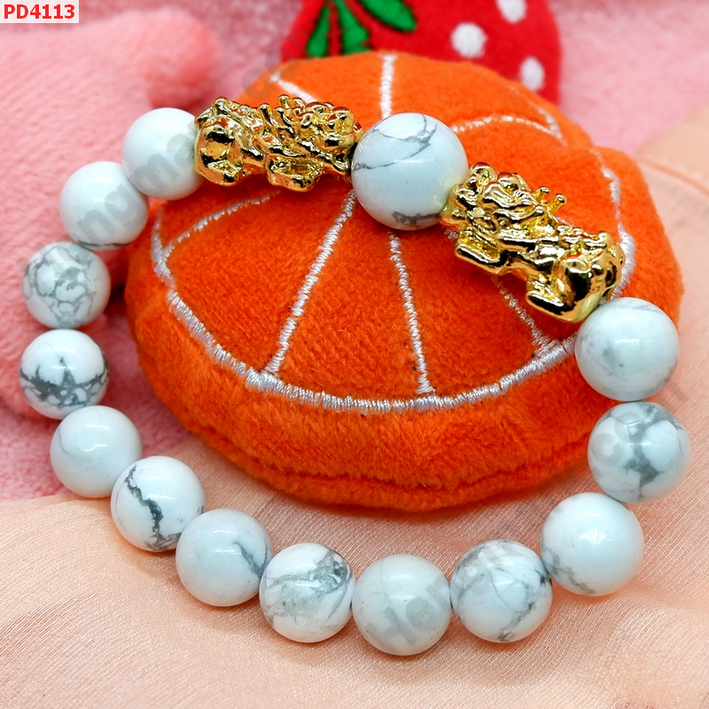 PD4113 สร้อยข้อมือปี่เซียะทองคู่+หินฮาวไล้ท์ ราคา 449 บาท http://ww2.hengmark.com/view_product/PD4113.htm