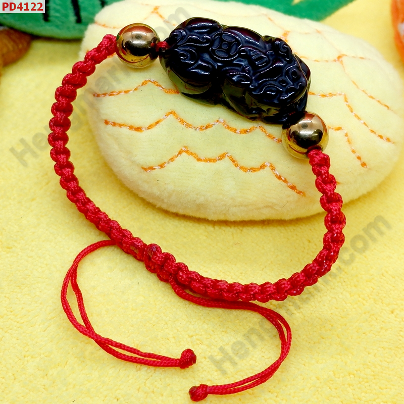 PD4122 สร้อยข้อมือปี่เซียะหินออบซิเดียนเชือกถัก ราคา 429 บาท http://ww2.hengmark.com/view_product/PD4122.htm