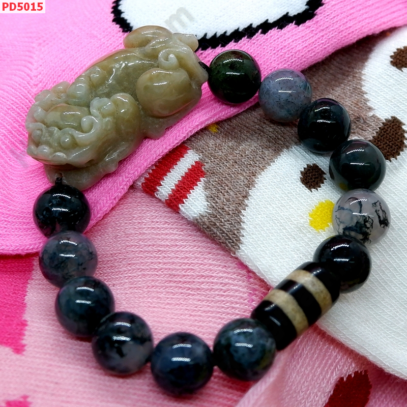 PD5015 สร้อยข้อมือปี่เซียะหยกเขียวอ่อน ราคา 599 บาท http://ww2.hengmark.com/view_product/PD5015.htm