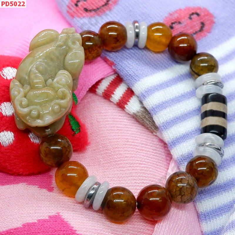 PD5022  สร้อยข้อมือปี่เซียะหยก+DZI+เกร็ดมังกร ราคา 599 บาท http://ww2.hengmark.com/view_product/PD5022.htm