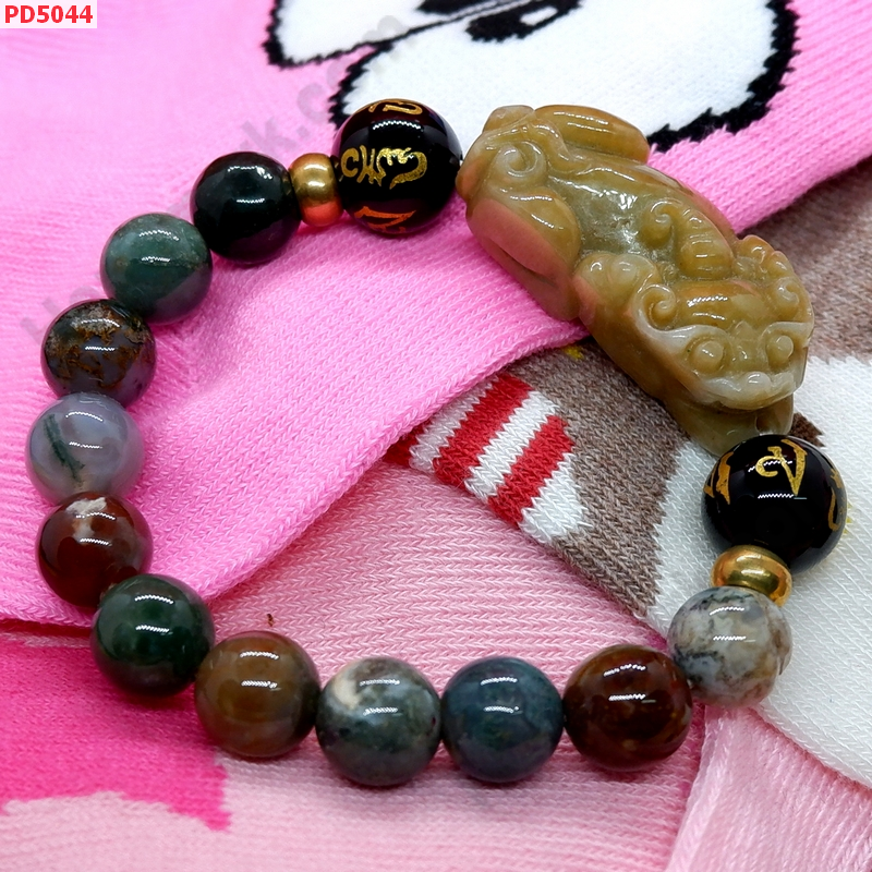 PD5044 สร้อยข้อมือปี่เซียะหยกเขียวมะนาว+คาถาทิเบต ราคา 579 บาท http://ww2.hengmark.com/view_product/PD5044.htm