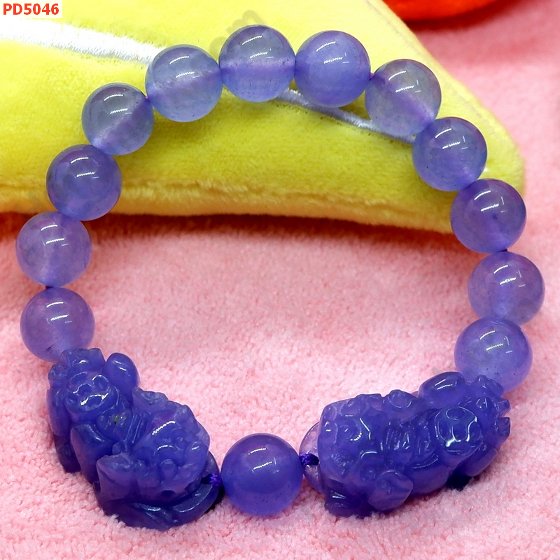 PD5046 สร้อยข้อมือปี่เซียะคู่ หินหยกสีม่วง ราคา 599 บาท http://ww2.hengmark.com/view_product/PD5046.htm
