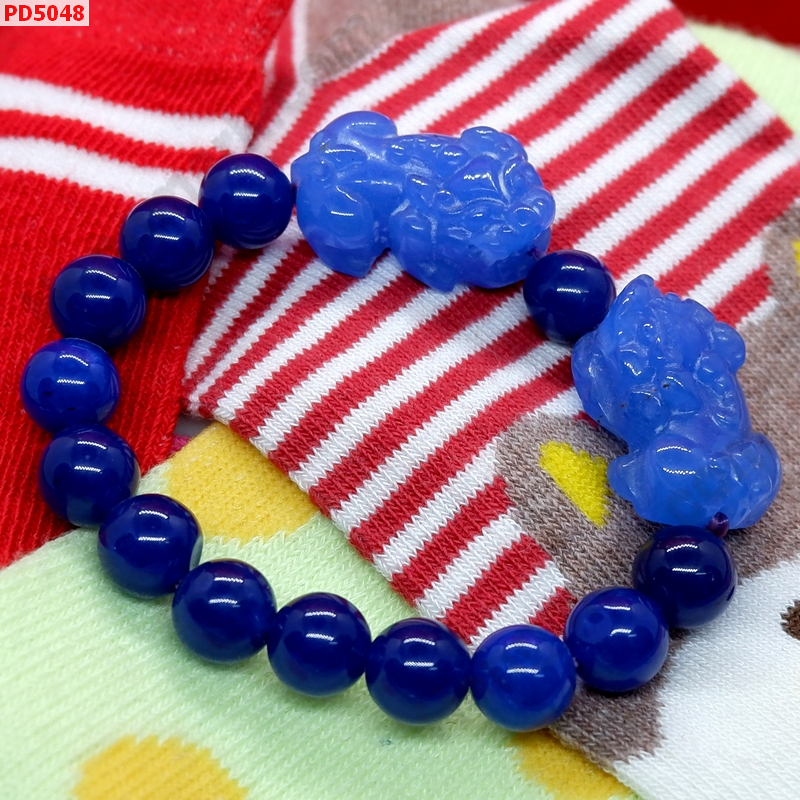 PD5048 สร้อยข้อมือปี่เซียะคู่ หินหยกสีฟ้า ราคา 599 บาท http://ww2.hengmark.com/view_product/PD5048.htm