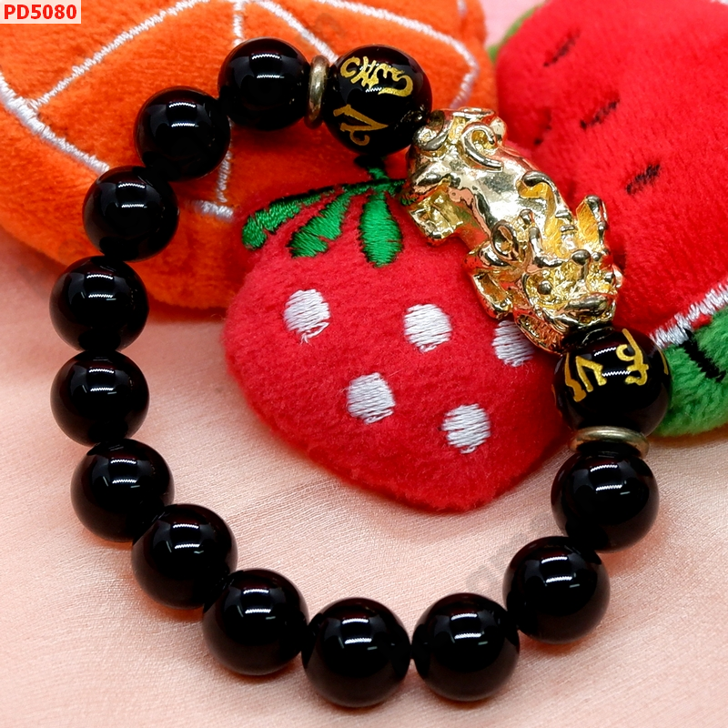PD5080 สร้อยข้อมือปี่เซียะทอง+คาถาทิเบต ราคา 529 บาท http://ww2.hengmark.com/view_product/PD5080.htm