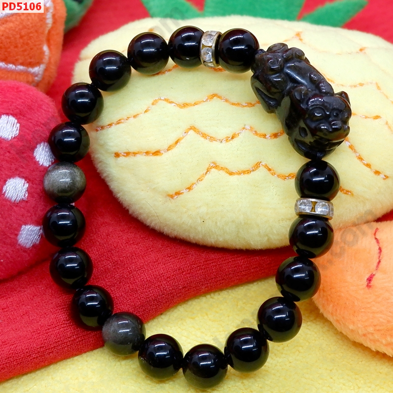 PD5106 สร้อยข้อมือปี่เซียะหินอ๊อบซิเดียนดำ ราคา 579 บาท http://ww2.hengmark.com/view_product/PD5106.htm