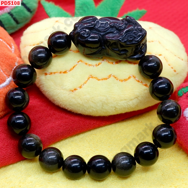 PD5108 สร้อยข้อมือปี่เซียะหินอ๊อบซิเดียนดำ ราคา 599 บาท http://ww2.hengmark.com/view_product/PD5108.htm