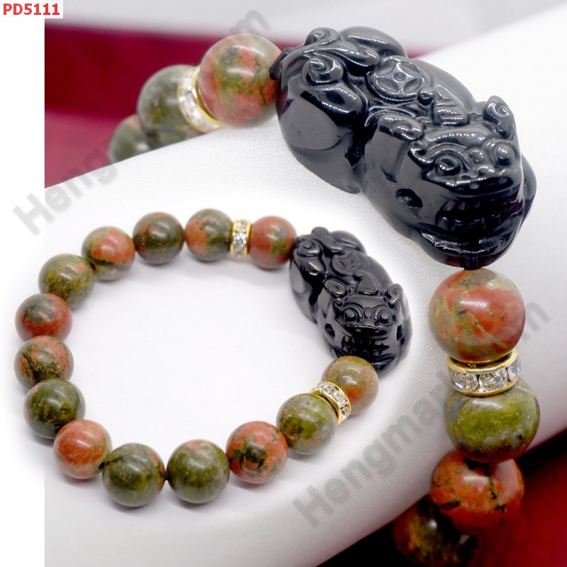 PD5111 สร้อยข้อมือปี่เซียะหินอ๊อบซิเดียนดำ ราคา 569 บาท http://ww2.hengmark.com/view_product/PD5111.htm
