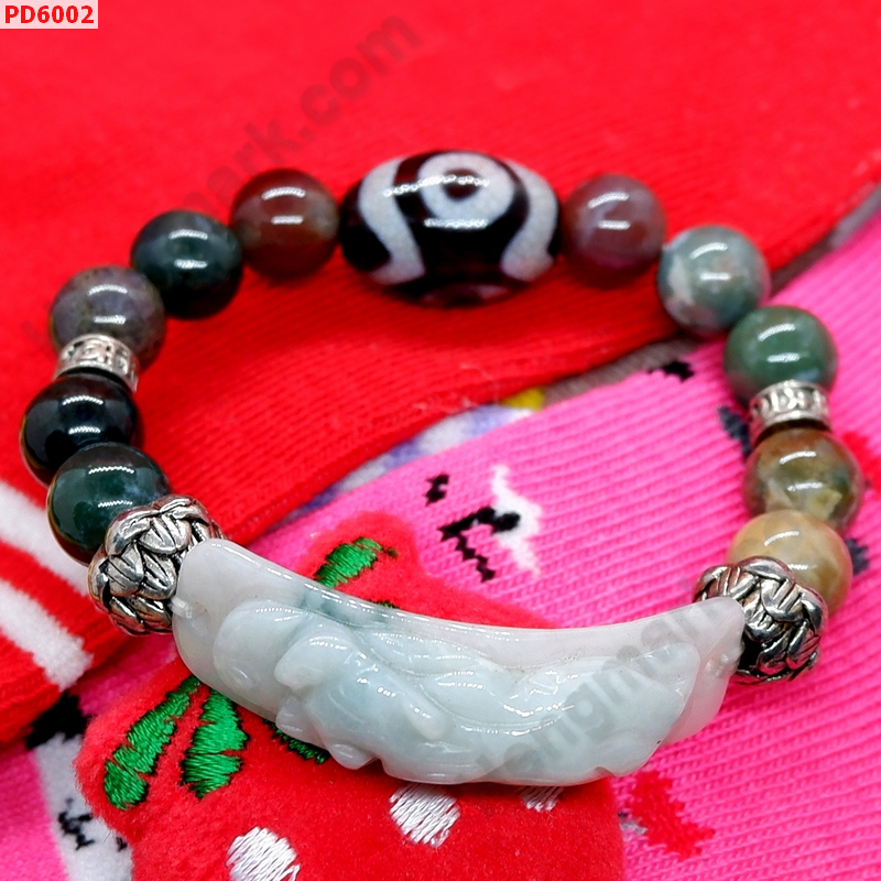 PD6002 สร้อยข้อมือปี่เซียะหยก หินDZI 3 ตา ราคา 699 บาท http://ww2.hengmark.com/view_product/PD6002.htm