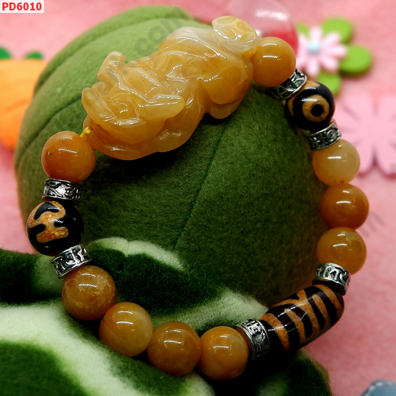 PD6010 สร้อยข้อมือปี่เซียะหยกเหลือง+DZI  ราคา 679 บาท http://ww2.hengmark.com/view_product/PD6010.htm