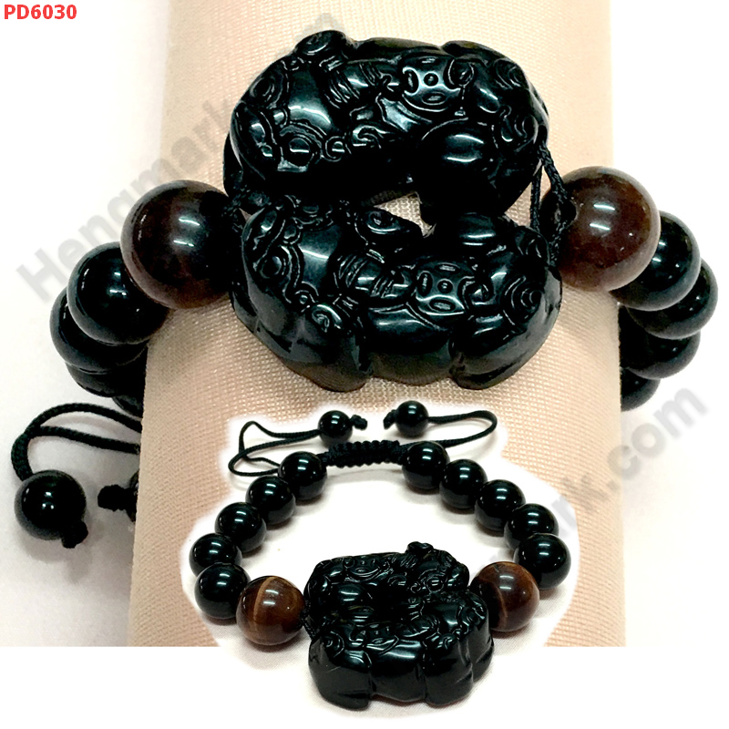 PD6030 สร้อยข้อมือปี่เซียะคู่ หินสีดำสร้อยเชือก ราคา 669 บาท http://ww2.hengmark.com/view_product/PD6030.htm