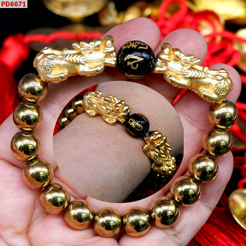 PD6071 สร้อยข้อมือปี่เซียะสีทองคู่+ไพไรต์ ราคา 649 บาท http://ww2.hengmark.com/view_product/PD6071.htm